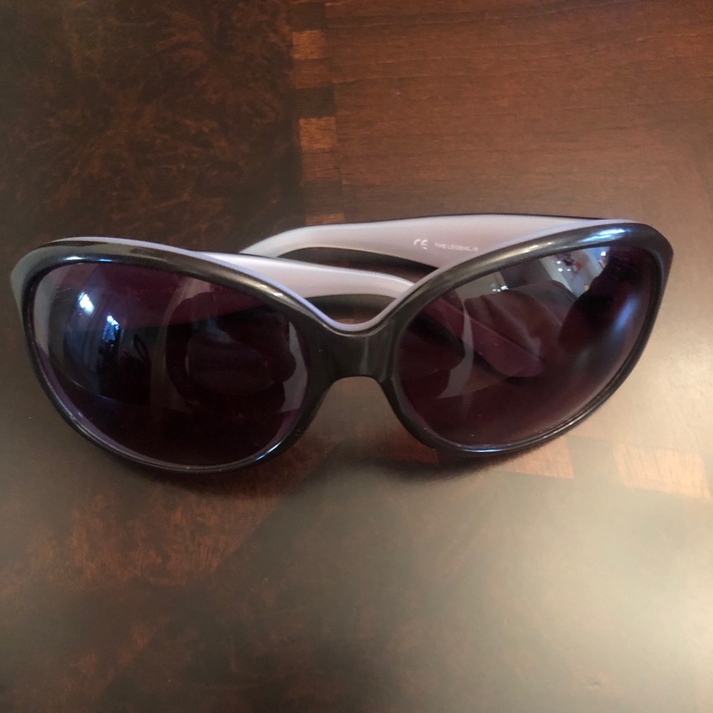 Juicy Couture sunglasses